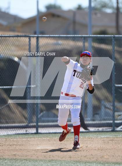 Thumbnail 1 in Garfield @ Torres photogallery.