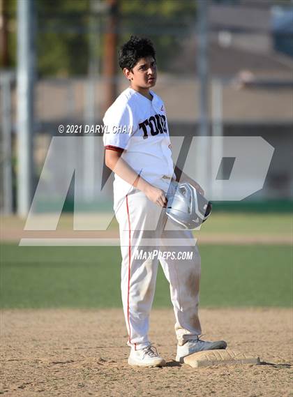 Thumbnail 2 in Garfield @ Torres photogallery.