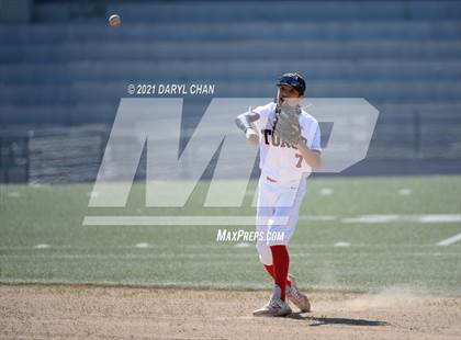 Thumbnail 1 in Garfield @ Torres photogallery.