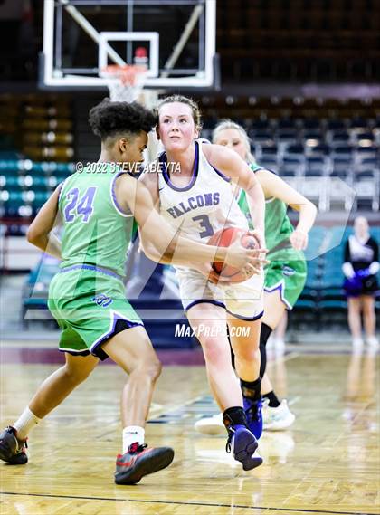 Thumbnail 3 in Doherty vs Highlands Ranch (CHSAA 5A Great 8) photogallery.