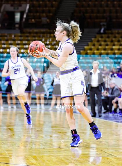 Thumbnail 3 in Doherty vs Highlands Ranch (CHSAA 5A Great 8) photogallery.