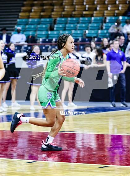 Thumbnail 1 in Doherty vs Highlands Ranch (CHSAA 5A Great 8) photogallery.
