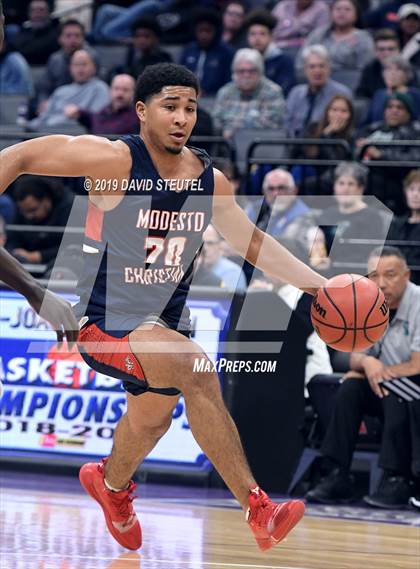 Thumbnail 3 in Modesto Christian vs. Sheldon (CIF SJS D1 Final) photogallery.