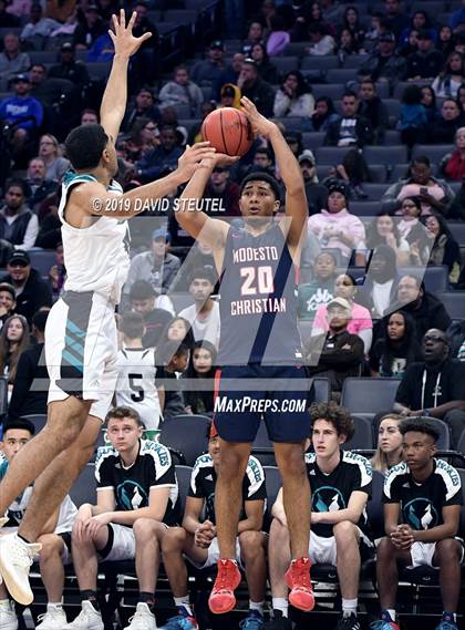 Thumbnail 2 in Modesto Christian vs. Sheldon (CIF SJS D1 Final) photogallery.
