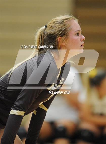 Thumbnail 1 in Laguna Hills @ Aliso Niguel photogallery.