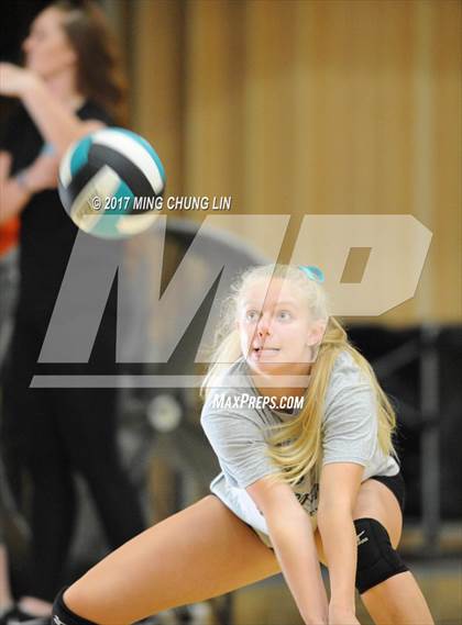 Thumbnail 1 in Laguna Hills @ Aliso Niguel photogallery.