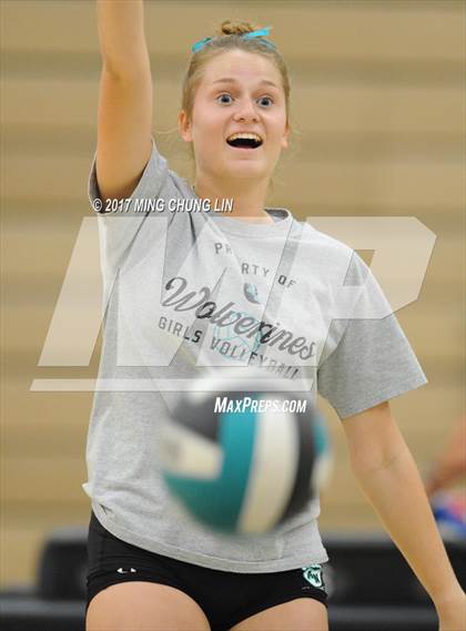 Thumbnail 2 in Laguna Hills @ Aliso Niguel photogallery.