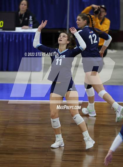 Thumbnail 2 in Valor Christian vs. Grandview (CHSAA 5A Second Round) photogallery.