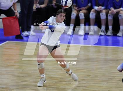 Thumbnail 1 in Valor Christian vs. Grandview (CHSAA 5A Second Round) photogallery.