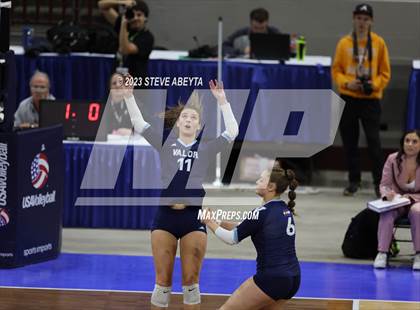 Thumbnail 2 in Valor Christian vs. Grandview (CHSAA 5A Second Round) photogallery.