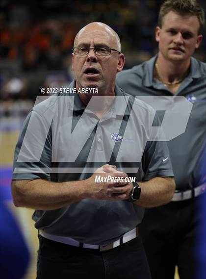 Thumbnail 3 in Valor Christian vs. Grandview (CHSAA 5A Second Round) photogallery.