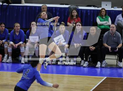Thumbnail 1 in Valor Christian vs. Grandview (CHSAA 5A Second Round) photogallery.