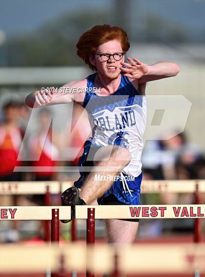 Thumbnail 1 in Eagle Relays (Hurdles) photogallery.