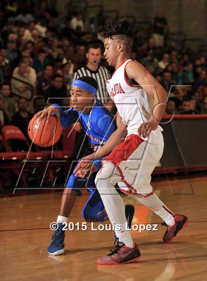 Thumbnail 3 in Etiwanda vs. Bishop Gorman (Nike Extravaganza) photogallery.