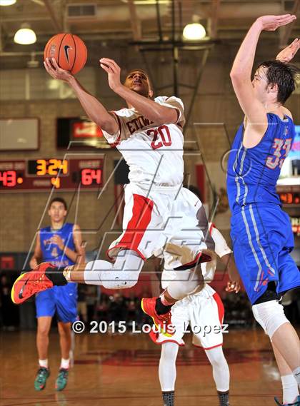 Thumbnail 3 in Etiwanda vs. Bishop Gorman (Nike Extravaganza) photogallery.