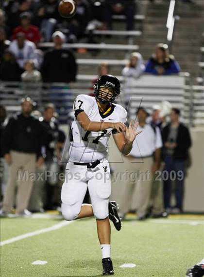 Thumbnail 1 in The Colony @ Guyer photogallery.