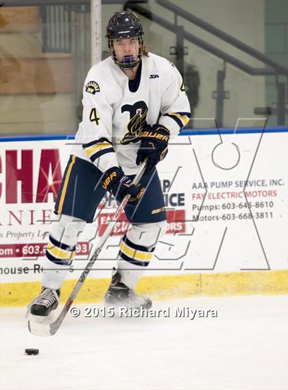 Thumbnail 2 in Bow vs Trinity (Bauer Holiday Tournament) photogallery.