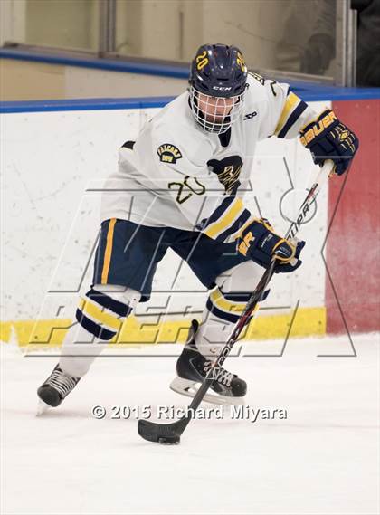 Thumbnail 3 in Bow vs Trinity (Bauer Holiday Tournament) photogallery.