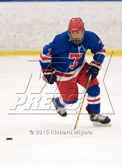 Thumbnail 3 in Bow vs Trinity (Bauer Holiday Tournament) photogallery.