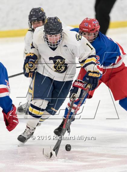 Thumbnail 2 in Bow vs Trinity (Bauer Holiday Tournament) photogallery.