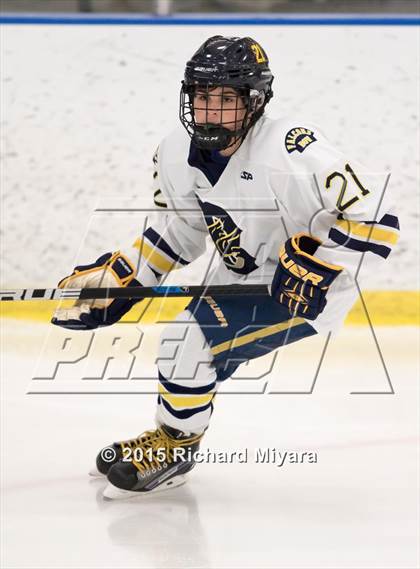 Thumbnail 3 in Bow vs Trinity (Bauer Holiday Tournament) photogallery.