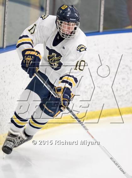 Thumbnail 2 in Bow vs Trinity (Bauer Holiday Tournament) photogallery.