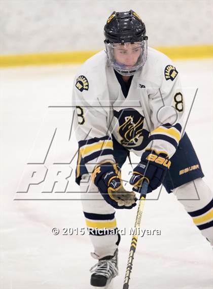 Thumbnail 2 in Bow vs Trinity (Bauer Holiday Tournament) photogallery.