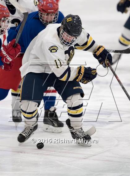 Thumbnail 3 in Bow vs Trinity (Bauer Holiday Tournament) photogallery.