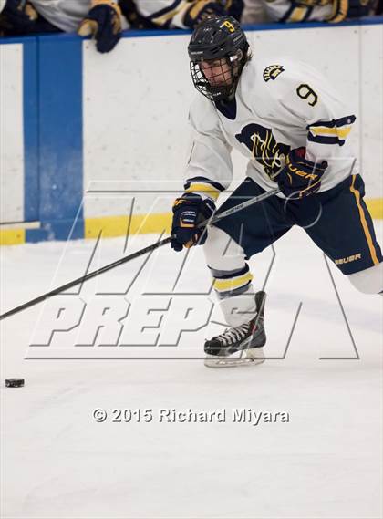Thumbnail 2 in Bow vs Trinity (Bauer Holiday Tournament) photogallery.