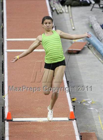 Thumbnail 2 in Run For The Dream California Indoor Invitational (Girls Field Events) photogallery.