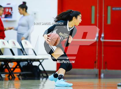 Thumbnail 2 in Los Osos vs  Bishop Montgomery (Harvard-Westlake Holiday Classic) photogallery.