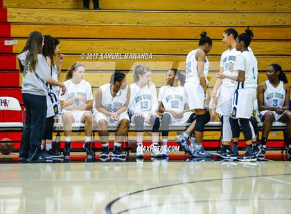 Thumbnail 1 in Los Osos vs  Bishop Montgomery (Harvard-Westlake Holiday Classic) photogallery.