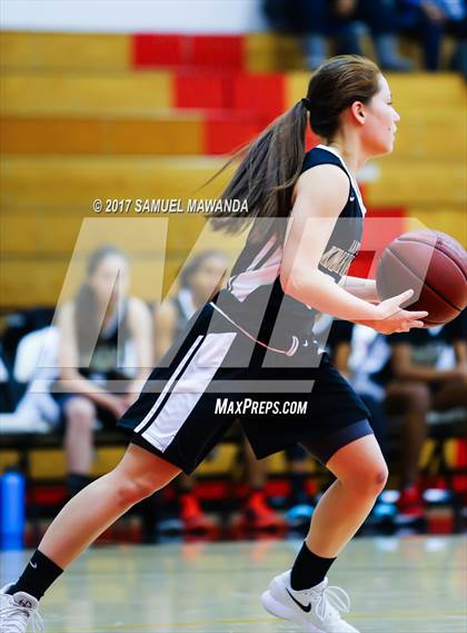 Thumbnail 2 in Los Osos vs  Bishop Montgomery (Harvard-Westlake Holiday Classic) photogallery.