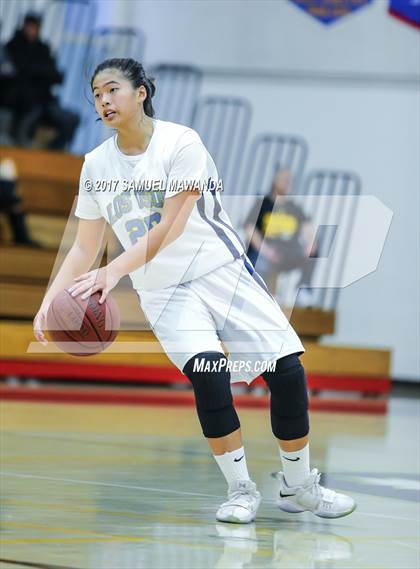 Thumbnail 2 in Los Osos vs  Bishop Montgomery (Harvard-Westlake Holiday Classic) photogallery.