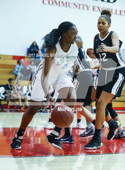 Thumbnail 1 in Los Osos vs  Bishop Montgomery (Harvard-Westlake Holiday Classic) photogallery.