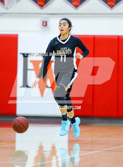 Thumbnail 3 in Los Osos vs  Bishop Montgomery (Harvard-Westlake Holiday Classic) photogallery.