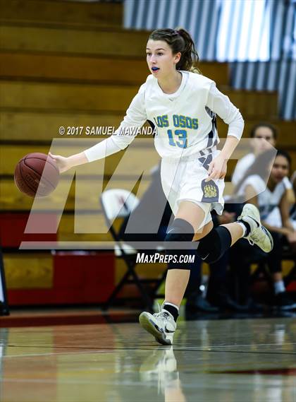 Thumbnail 1 in Los Osos vs  Bishop Montgomery (Harvard-Westlake Holiday Classic) photogallery.