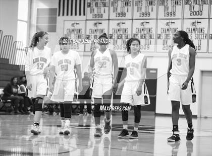 Thumbnail 1 in Los Osos vs  Bishop Montgomery (Harvard-Westlake Holiday Classic) photogallery.