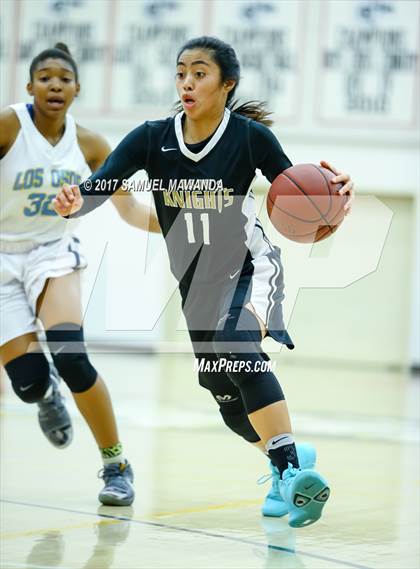 Thumbnail 2 in Los Osos vs  Bishop Montgomery (Harvard-Westlake Holiday Classic) photogallery.