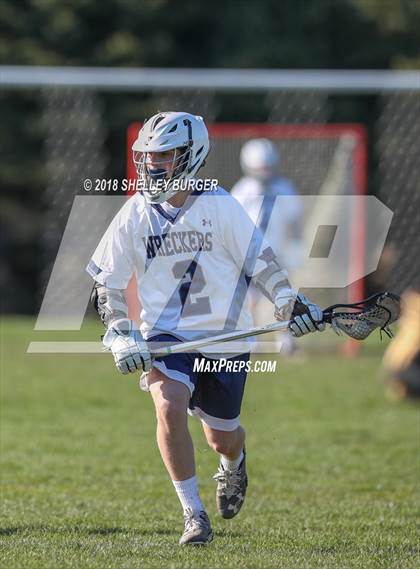 Thumbnail 2 in Staples vs Stamford photogallery.