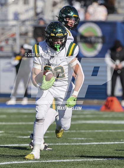 Thumbnail 1 in Massapequa vs. Ward Melville (Long Island Division I Final) photogallery.