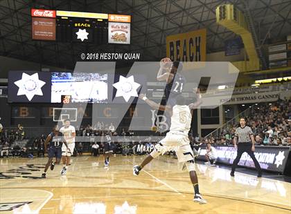 Thumbnail 3 in Chino Hills vs St. John Bosco (CIF State Southern Regional D1 Final) photogallery.