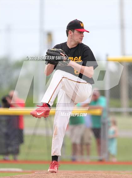 Thumbnail 2 in Williamsville East vs. Maryvale (Section 6 Class A Final) photogallery.