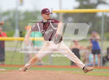 Thumbnail 1 in Williamsville East vs. Maryvale (Section 6 Class A Final) photogallery.