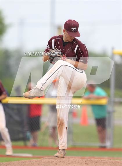 Thumbnail 2 in Williamsville East vs. Maryvale (Section 6 Class A Final) photogallery.