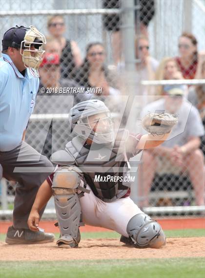 Thumbnail 3 in Williamsville East vs. Maryvale (Section 6 Class A Final) photogallery.