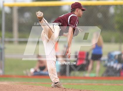 Thumbnail 2 in Williamsville East vs. Maryvale (Section 6 Class A Final) photogallery.