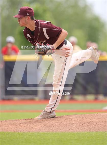 Thumbnail 1 in Williamsville East vs. Maryvale (Section 6 Class A Final) photogallery.