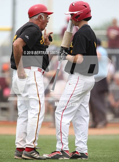 Thumbnail 1 in Williamsville East vs. Maryvale (Section 6 Class A Final) photogallery.