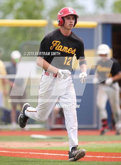 Thumbnail 2 in Williamsville East vs. Maryvale (Section 6 Class A Final) photogallery.